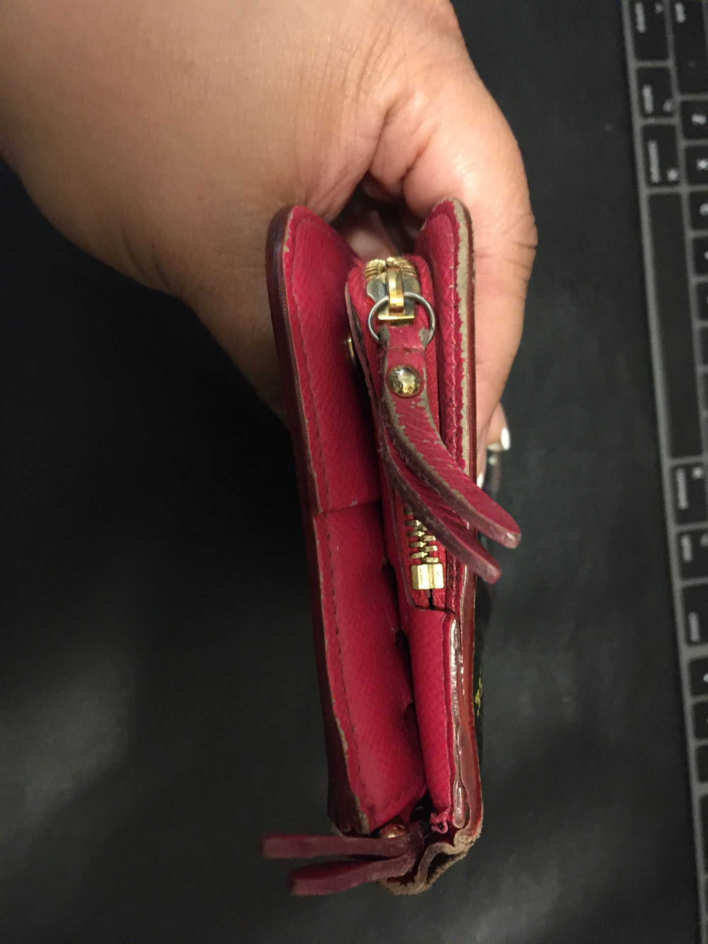 Authentic Louis Vuitton Insolite Wallet $375 Obo for Sale in Addison