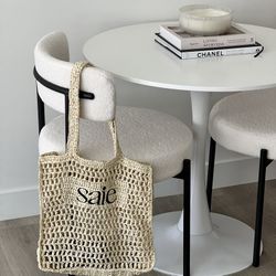 Dining Table + Chairs 