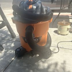 shop Vac  Forced To Sell Moving Works Perfect 