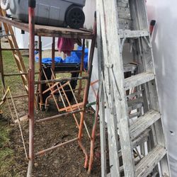 Aluminum ladders