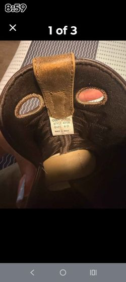 Boys boots size 3