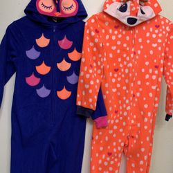 Sz: 7/8 cat & Jack Like New $4.00. Each. Chino ,ca