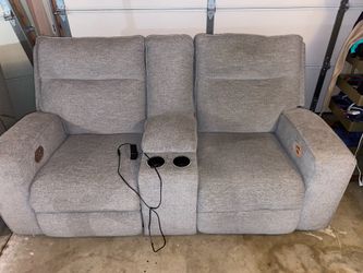 Recliner sofa