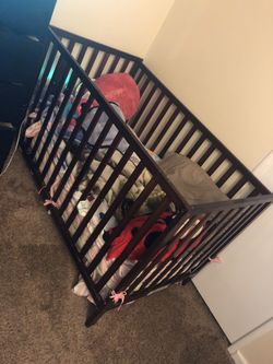 Crib need gone ASAP!!