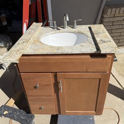 Glacier Bay Utility Sink Laundry Tub with Faucet & Stand