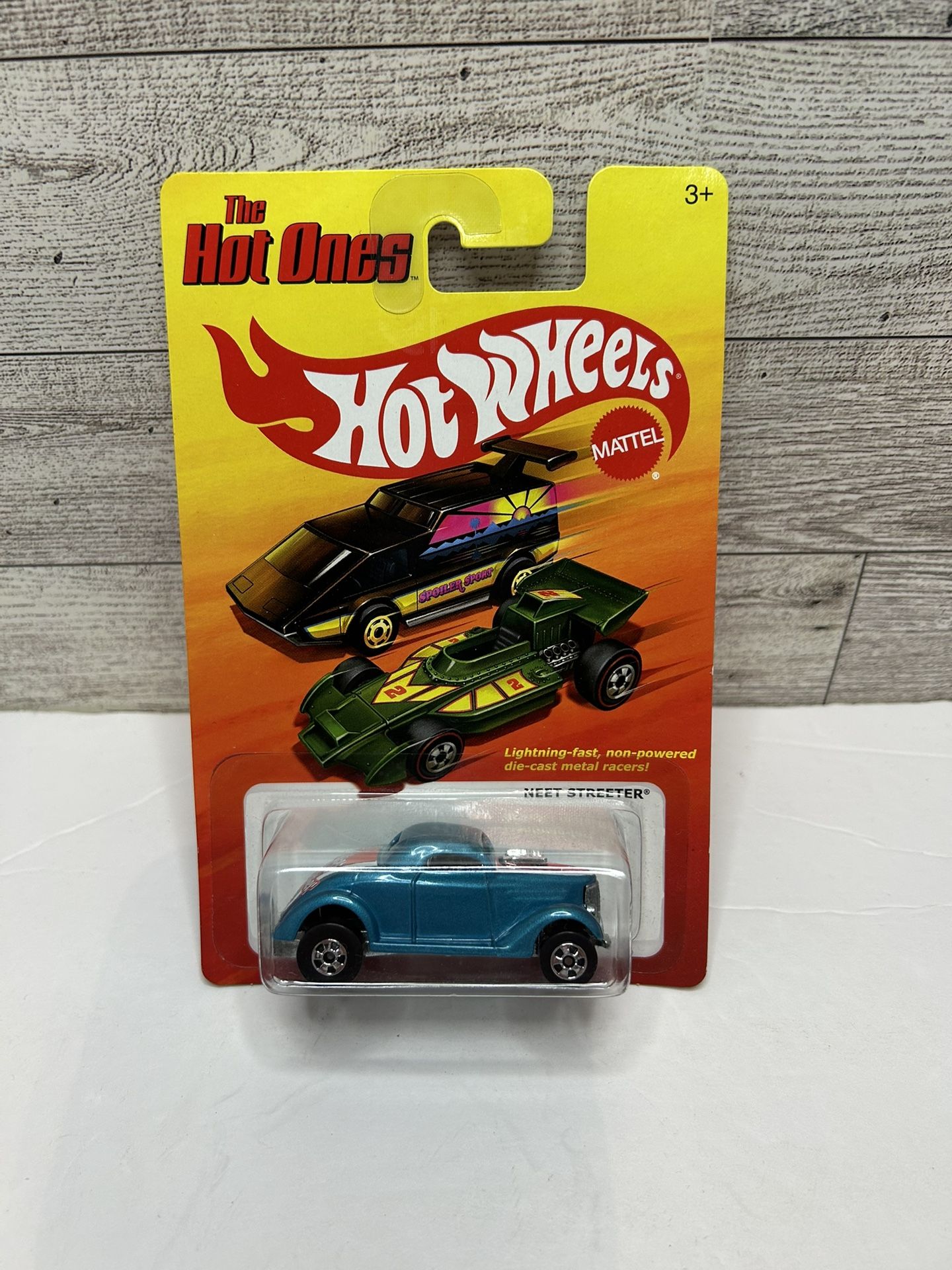 Hot wheels The Hot Ones Blue ‘2011 Neet Streeter • Die Cast Metal • Made in Thailand
