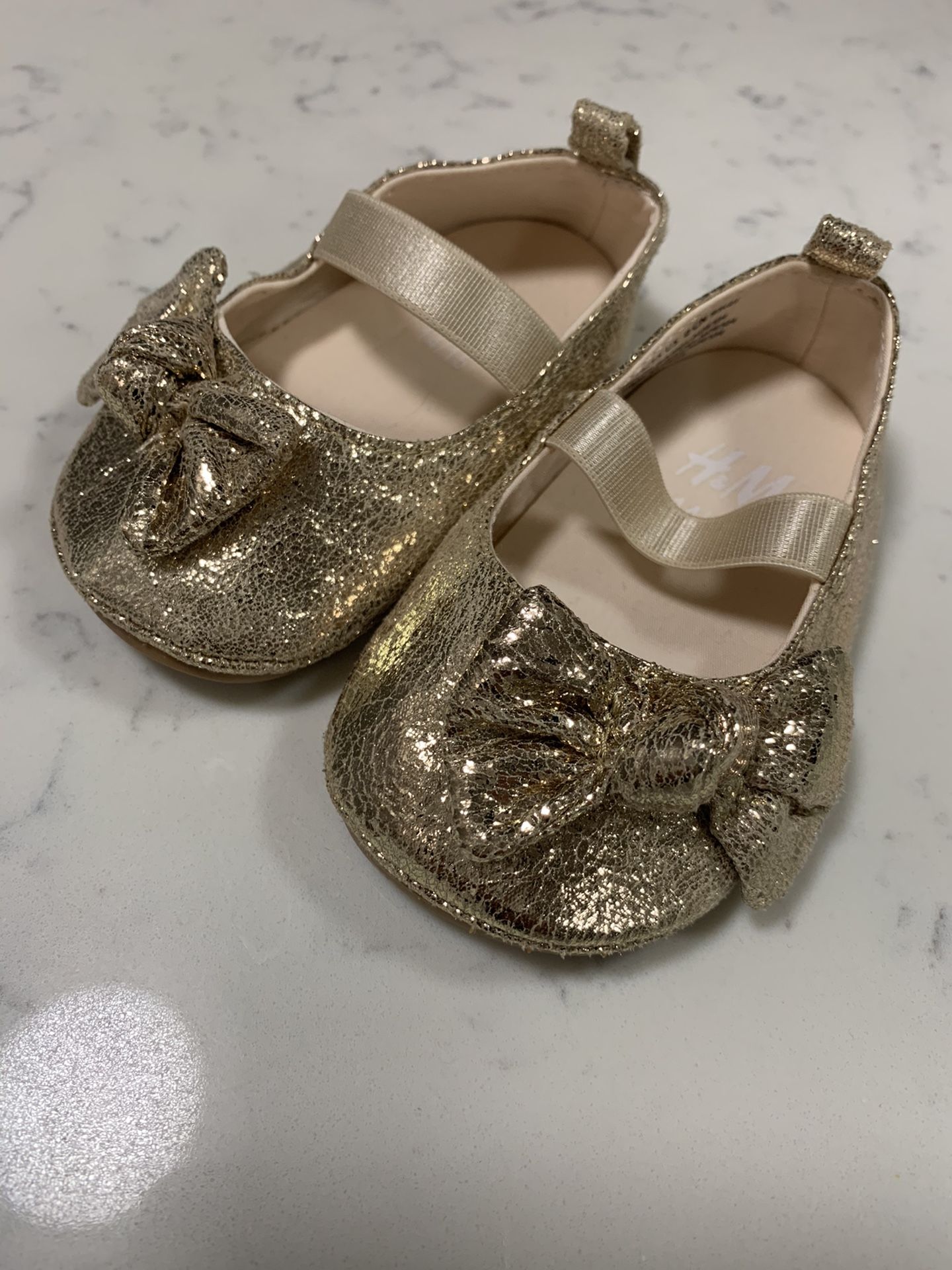 H&M baby shoes