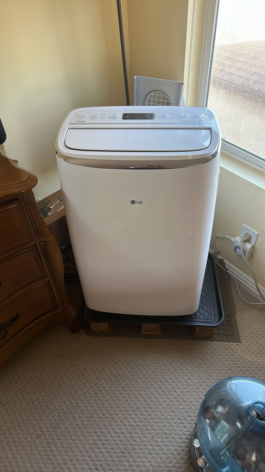 LG ELECTRONICS PORTABLE AIR CONDITIONER 
