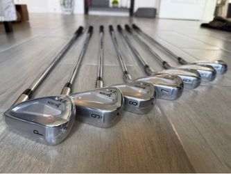 Srixon Zxi4 Iron Set New 4-PW True Temper Dynamic Gold 105 Mid Launch Stiff Flex(S300)