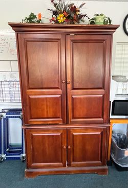Solid Wood Cherry/Redwood Armoire / Entertainment Center – Great Storage!