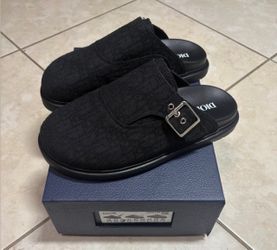 Dior clogs