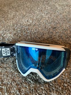 Snow Skiing/Boarding Goggles