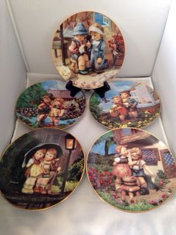 The M.I. Hummel plate collection