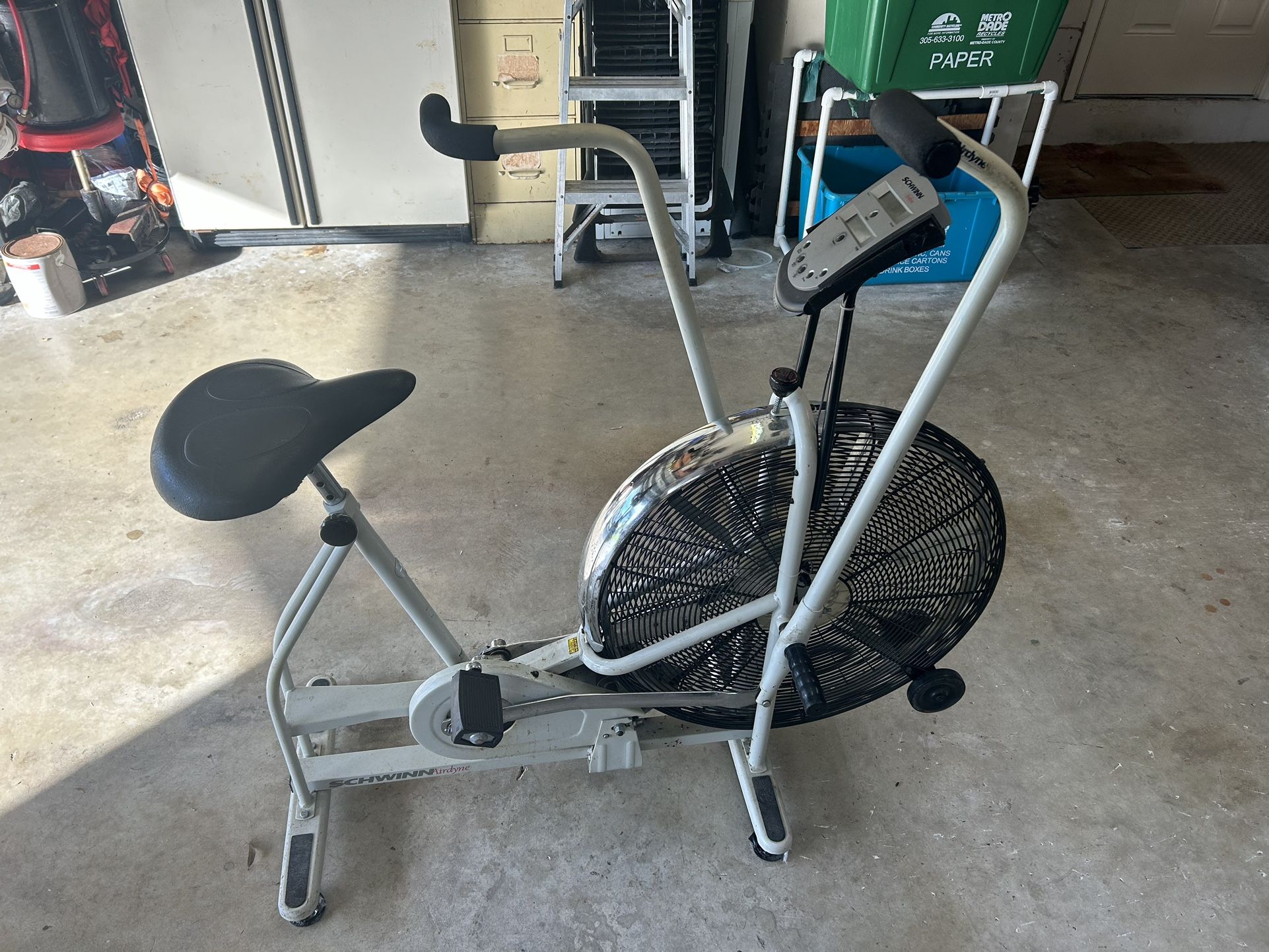 Schwinn Air Dine, Exercise Bike