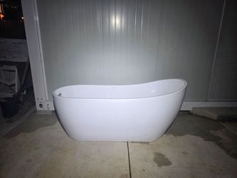 Woodbridge 66"  Acrylic  Soaking Bath Tub
