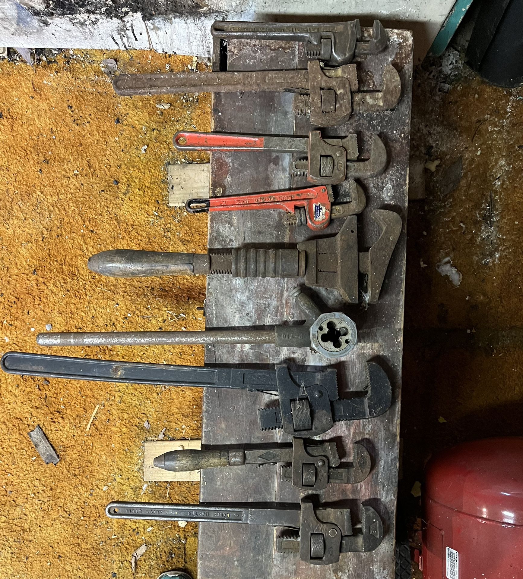 Pipe Wrenches