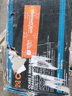 Curt 13902 CLASS 3 TRAILER Hitch Chevrolet Silverado, Gmc, Ram 