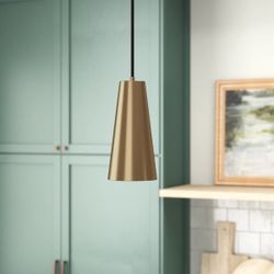 Light single pendant brass