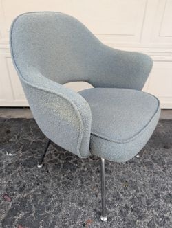 Knoll Eero Saarinen Executive Armchair