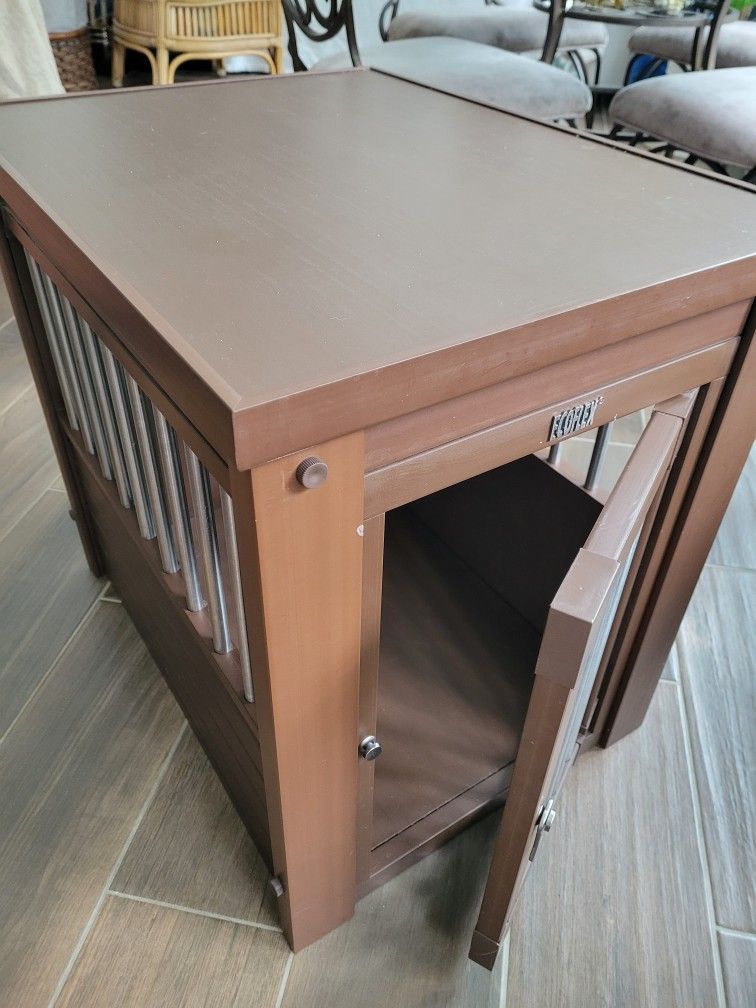 Cat or Dog CRATE / END TABLE