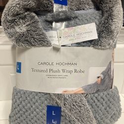 Full Length Thick And Soft Robe Brand New!