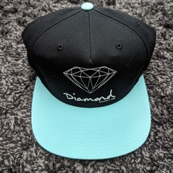 Diamond Snapback Hat