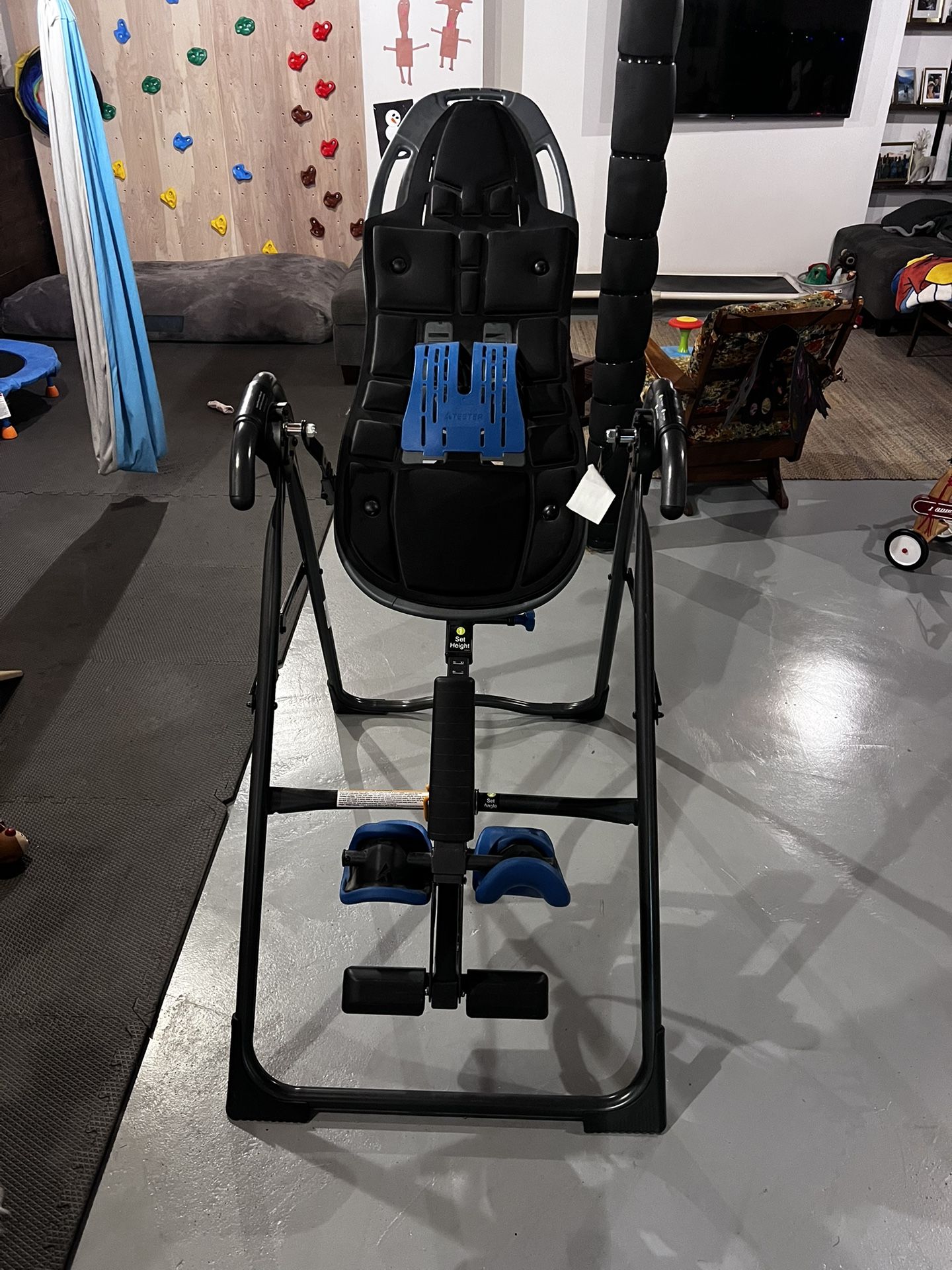Teeter Inversion Table