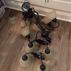 4 Bathroom Vanity Lights With Hardware