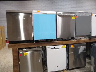 FRIGIDAIRE DISHWASHER WHITE COLOR