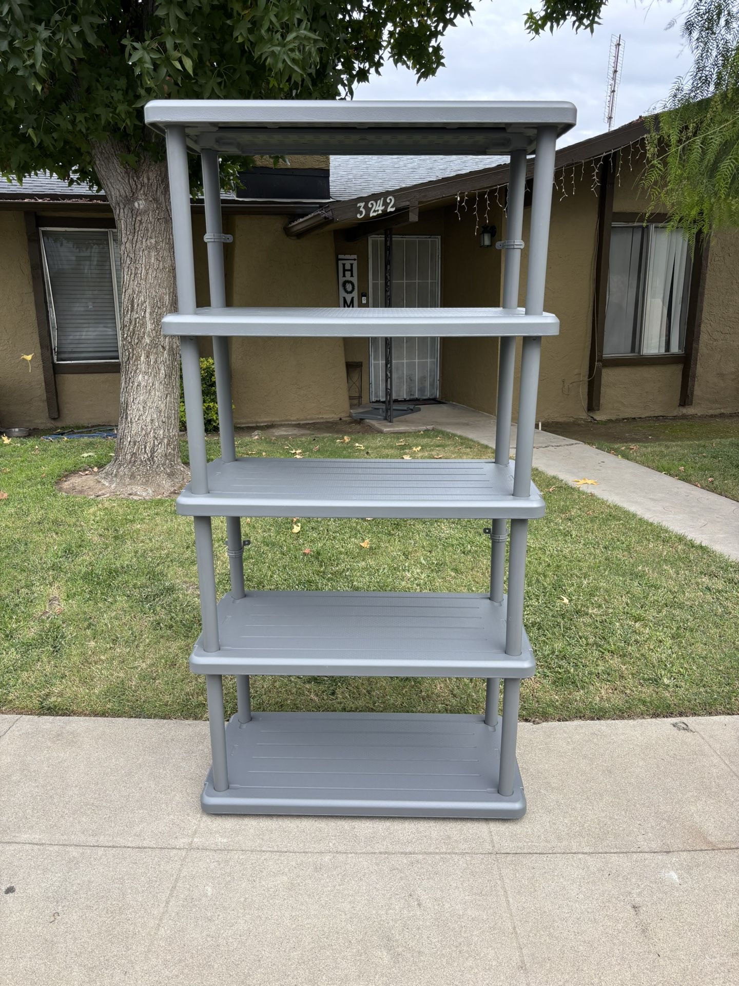 Storage shelve