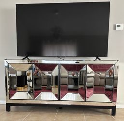 TV console (table)