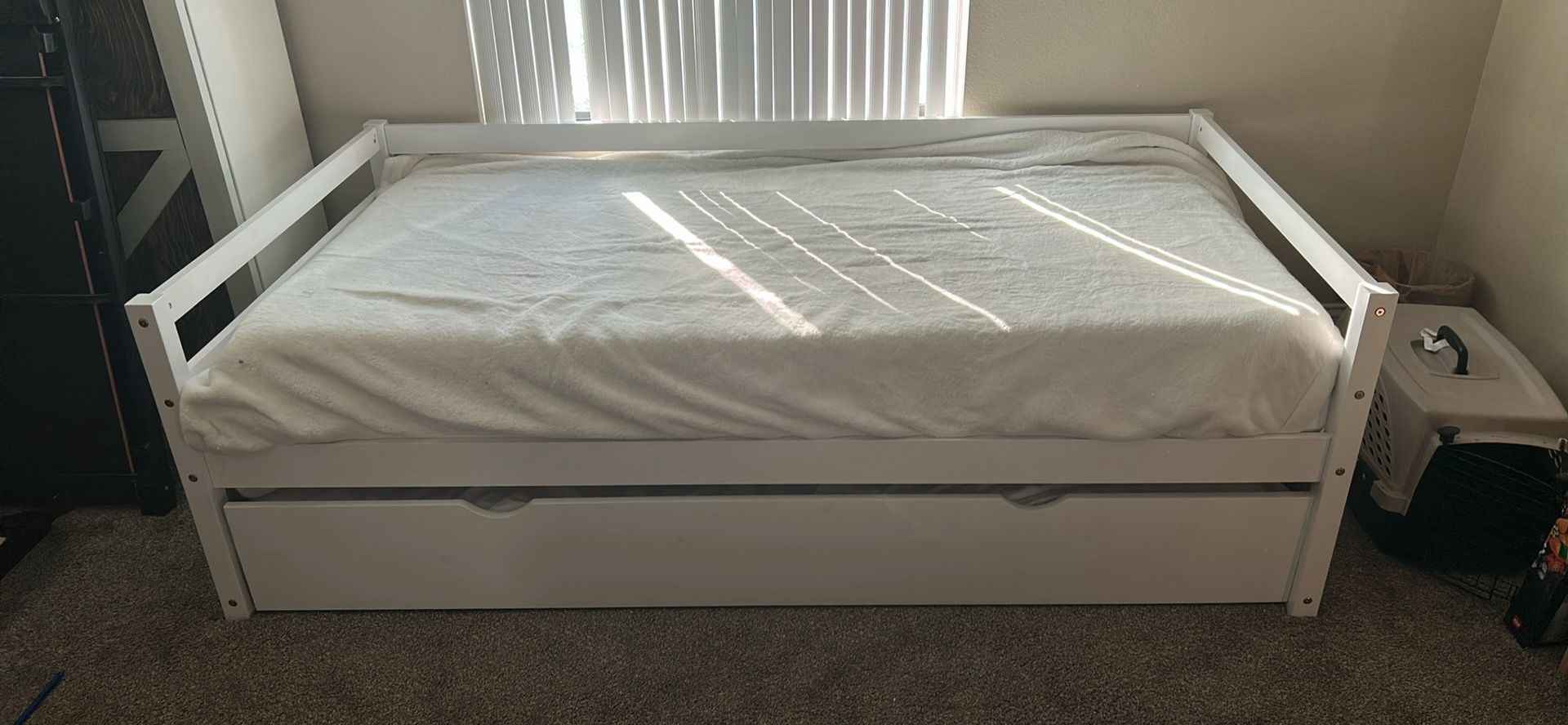 Trundle Bed
