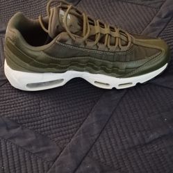 Nike Men’s Size 9 Like New
