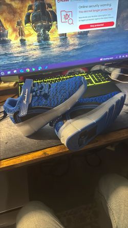 Shoes With Wheels