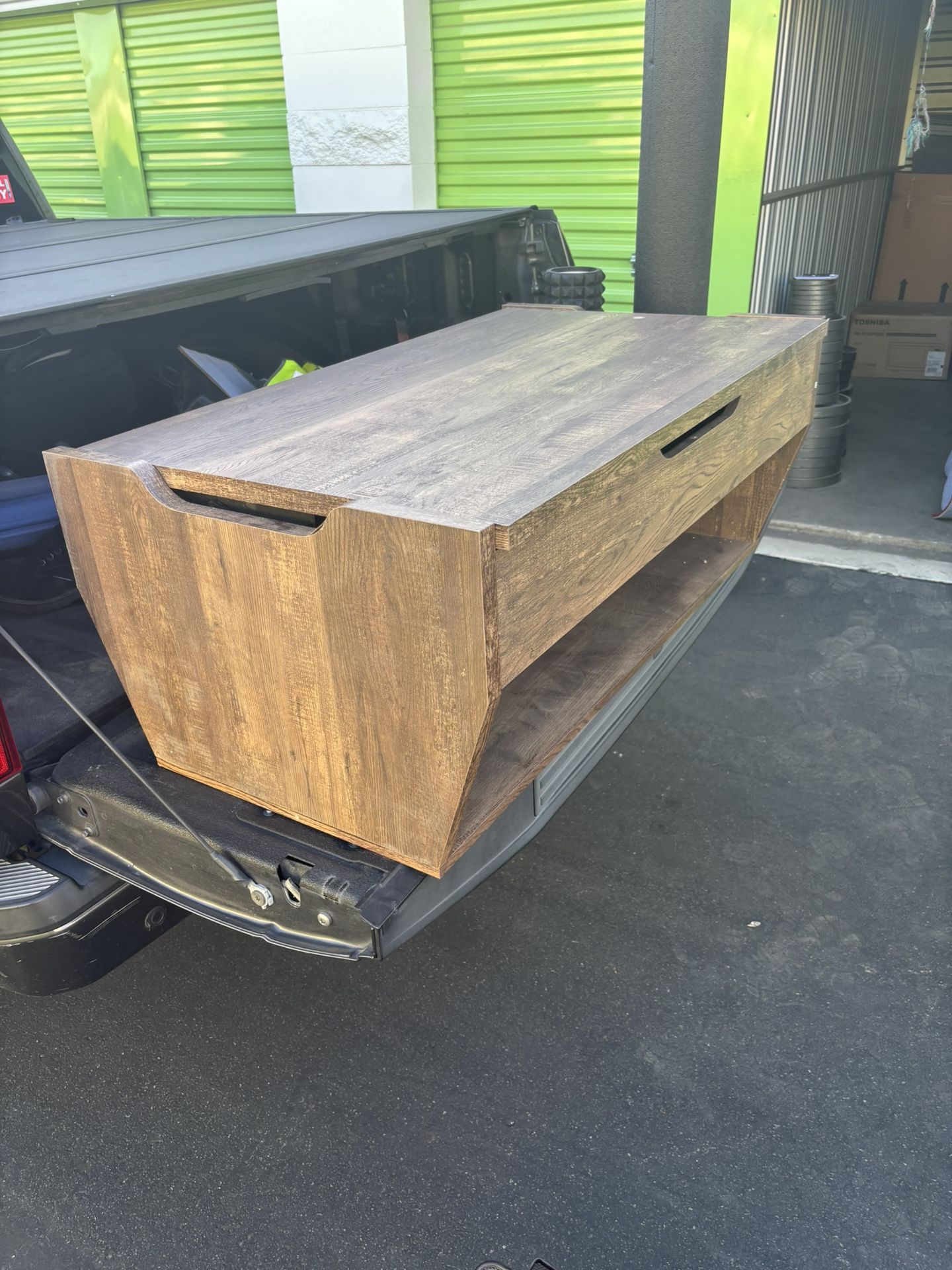 Coffee Table !!