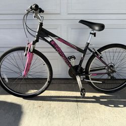 Schwinn Sidewinder Women’s Mountain Bike 26”