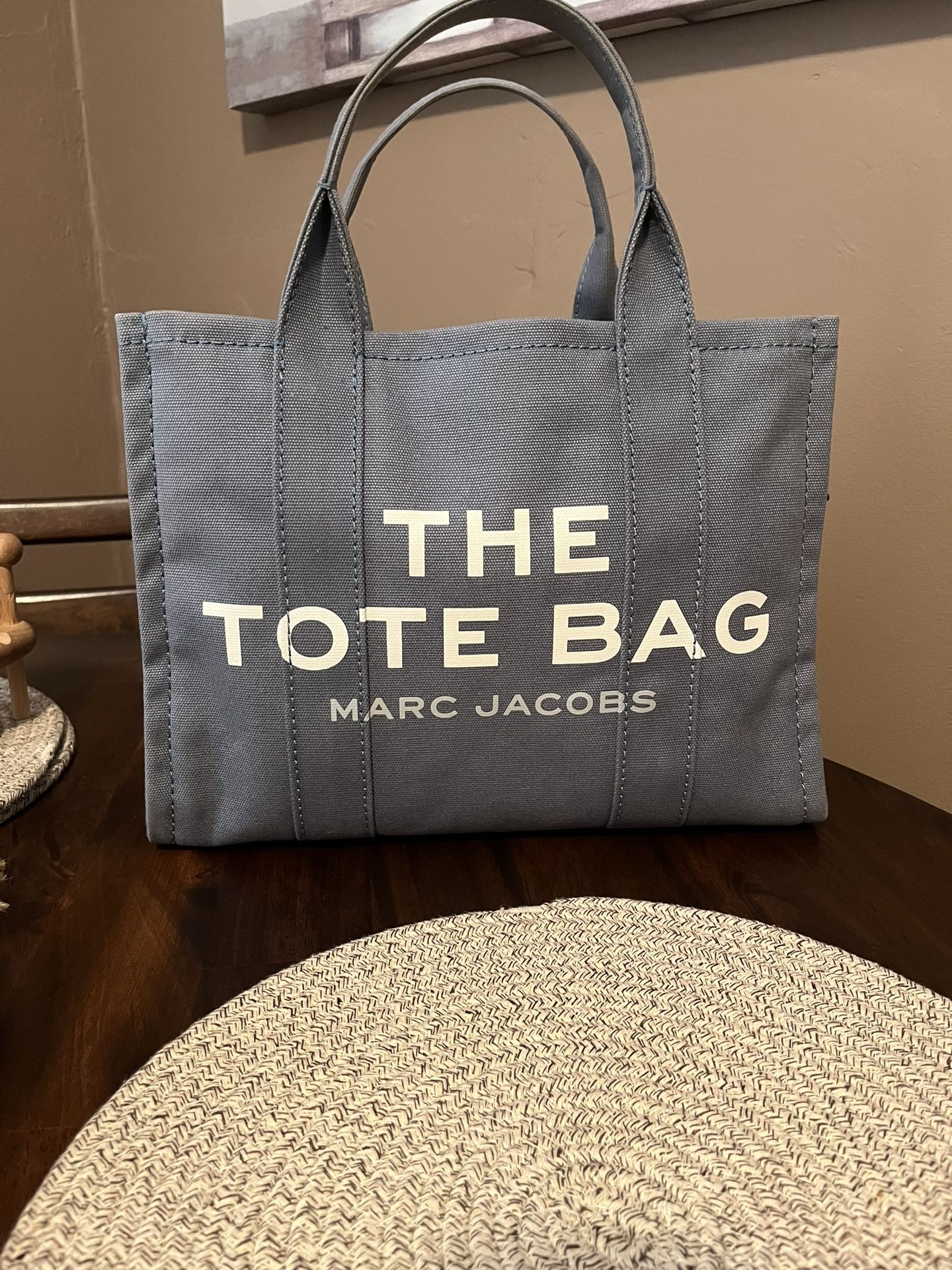 Authentic Marc Jacobs Tote 💙