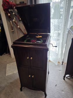Victor Victrola 78 Record Player