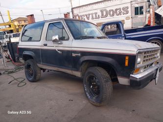 1987 Ford  Bronco  II For Parts