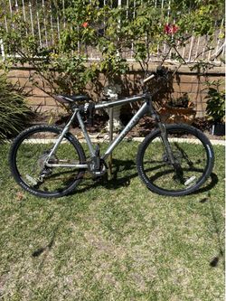 Trek 6500 Mountain Bike