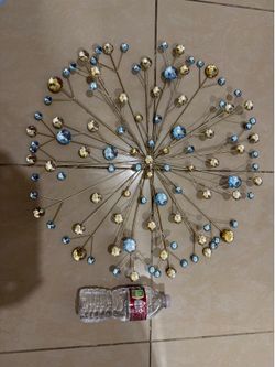 Starburst wall decor