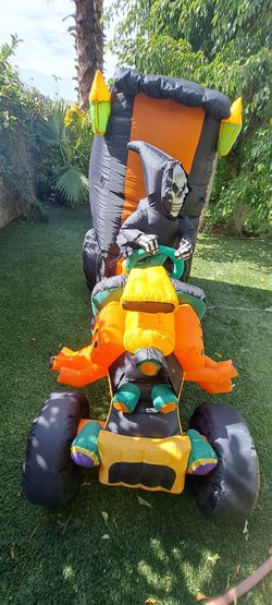 Inflatable Halloween Reaper/Dracula in Coffin,Dragster