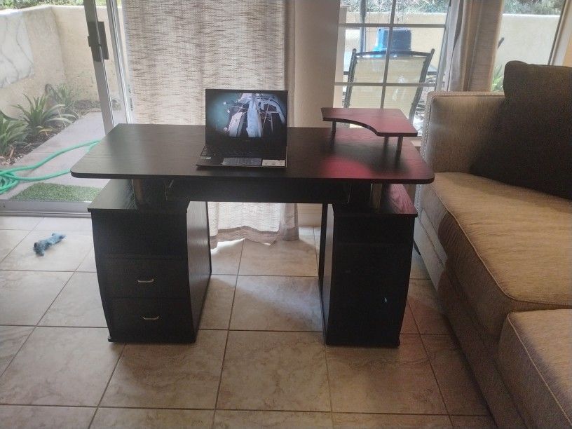 Office Desk