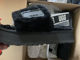 Ugg Black Platform Size 8