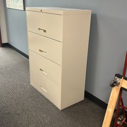 Filing Cabinet-free