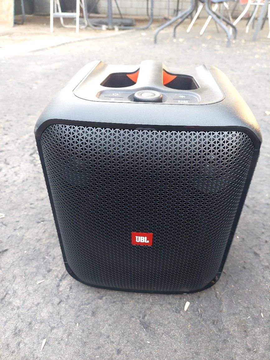 JBL Bluetooth Speaker 