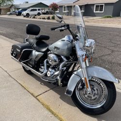 2011 Harley Davidson Road king
