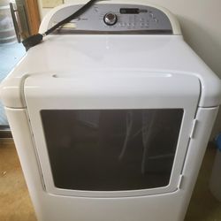 Gently Used Whirlpool Cabrio Electric Dryer