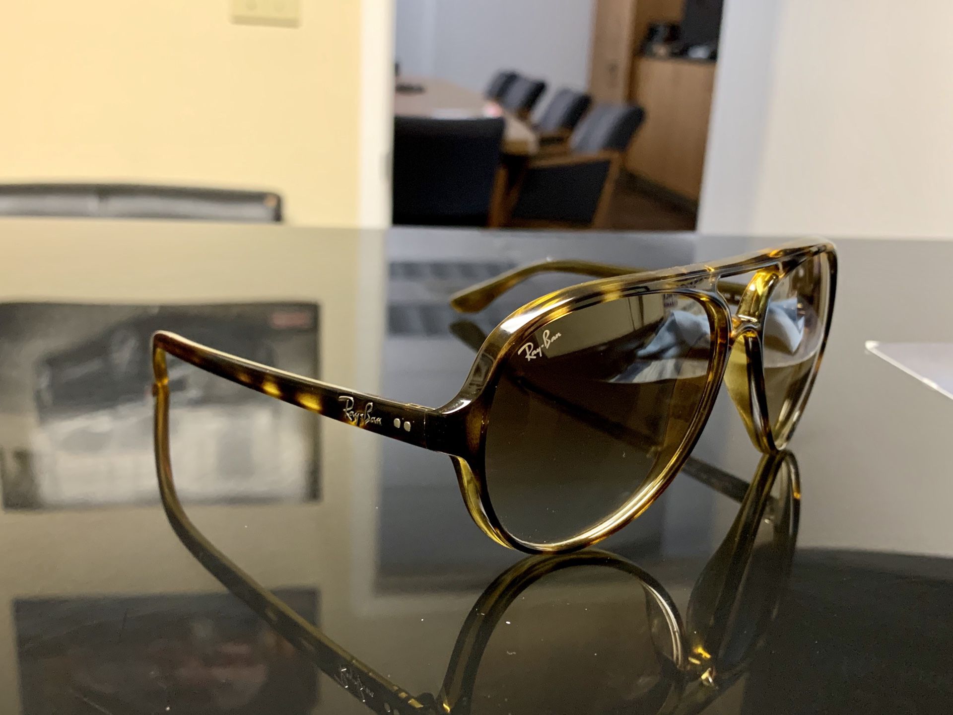 Rayban RB4125 sunglasses 🕶
