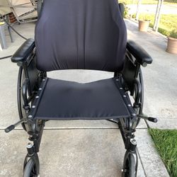 WheelChair Wheel Chair -Seat 20" extra wide, 17"deep,  21"Back cushion comfort,  Leg Risers, Foot Rest, Capacity#250 